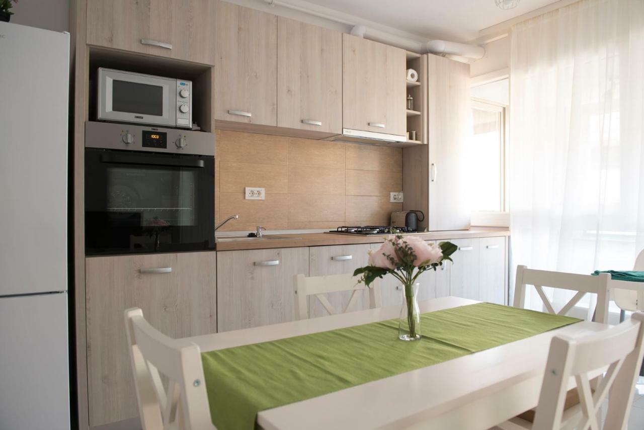 Cassie Apartment Brașov Exterior foto