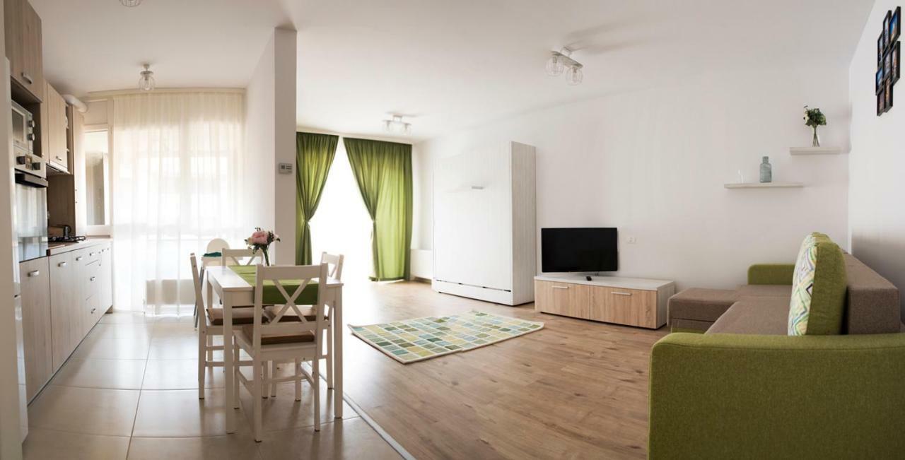 Cassie Apartment Brașov Exterior foto